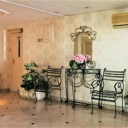 Nuzha Hotel Apartments Muscat Exterior foto