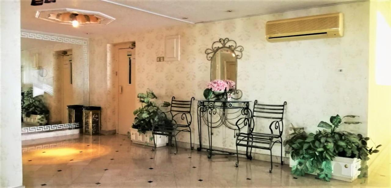 Nuzha Hotel Apartments Muscat Exterior foto