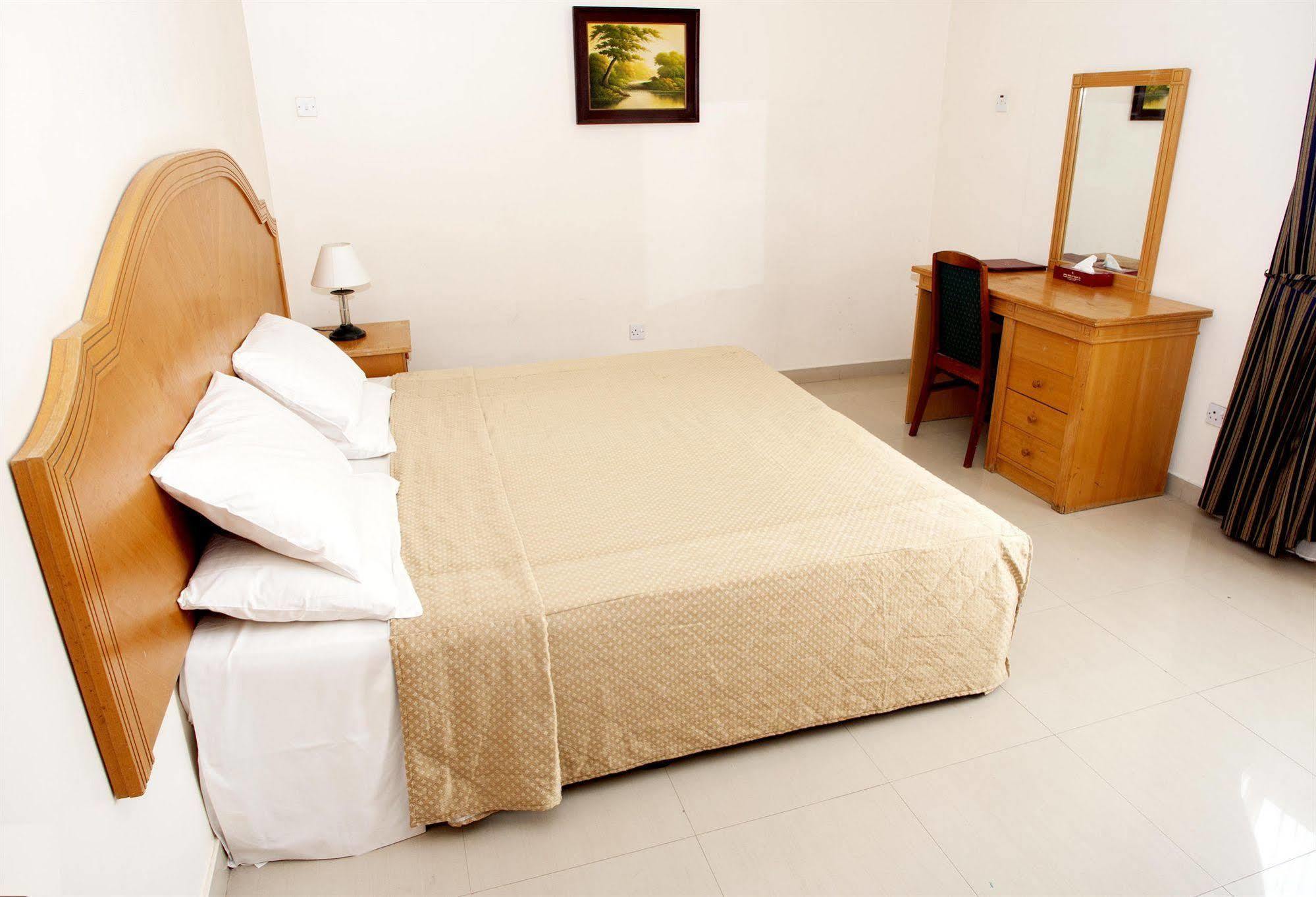 Nuzha Hotel Apartments Muscat Exterior foto