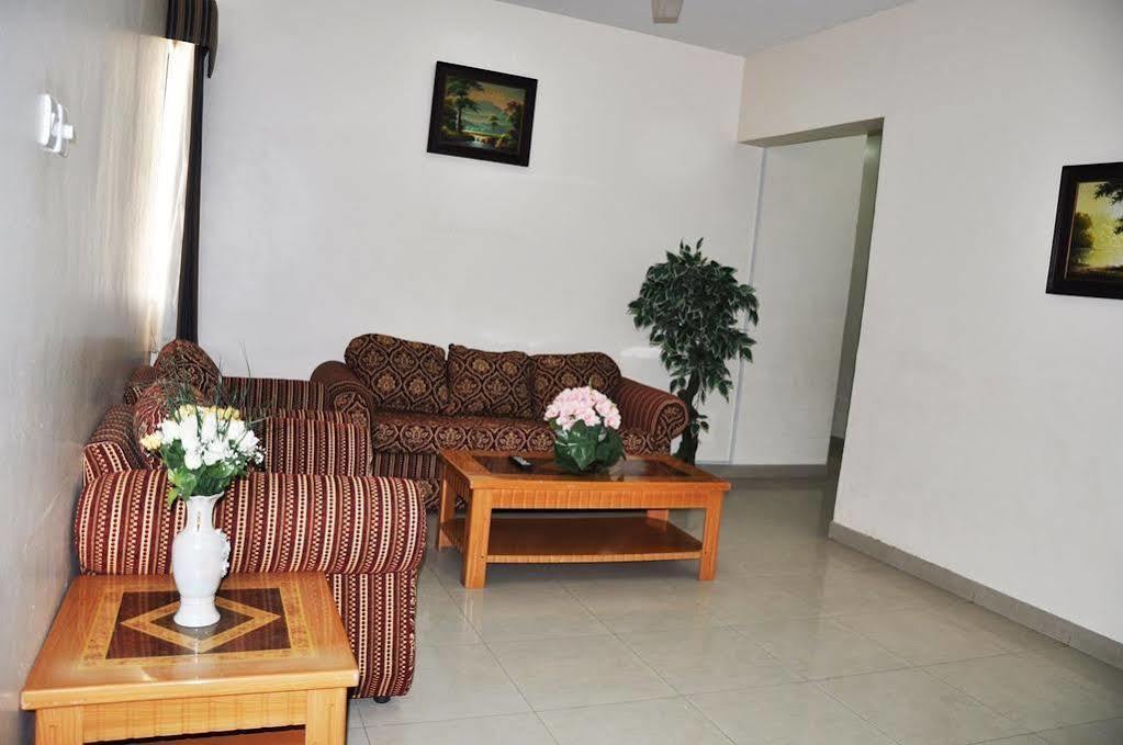 Nuzha Hotel Apartments Muscat Exterior foto